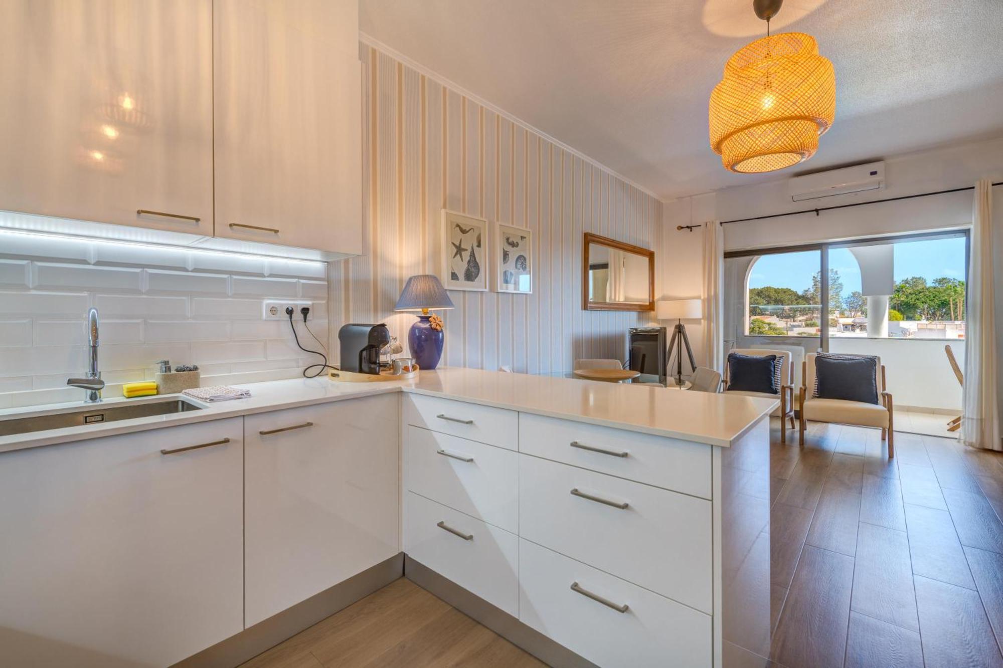 Apartamento Gomes -Free Airco, Wiffi & Swimming Pool- By Bedzy Porches  Exteriör bild