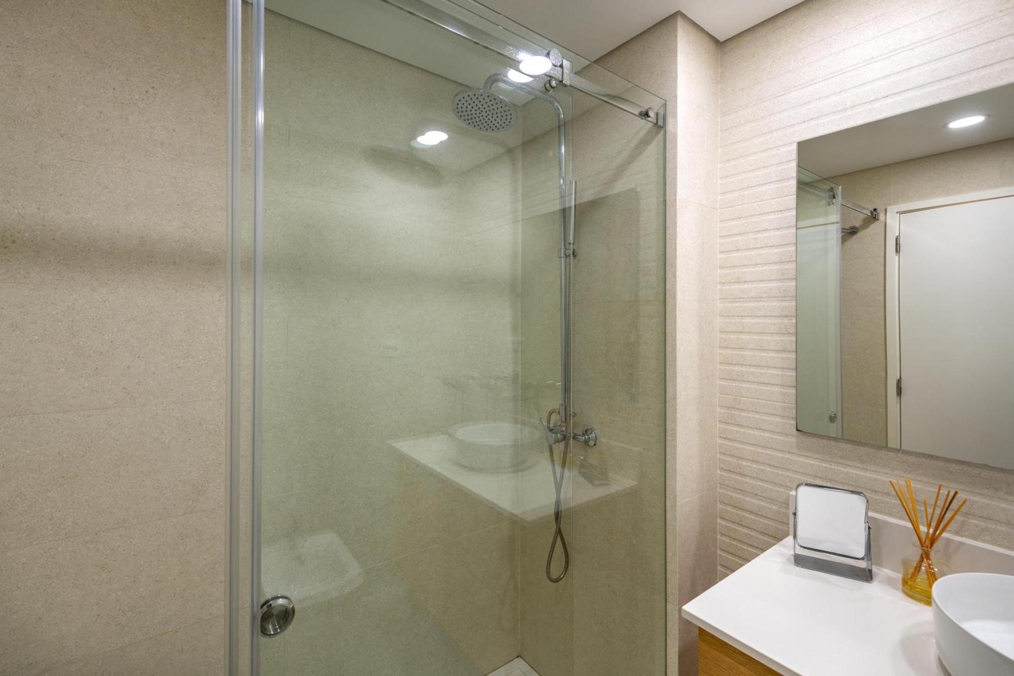 Apartamento Gomes -Free Airco, Wiffi & Swimming Pool- By Bedzy Porches  Exteriör bild